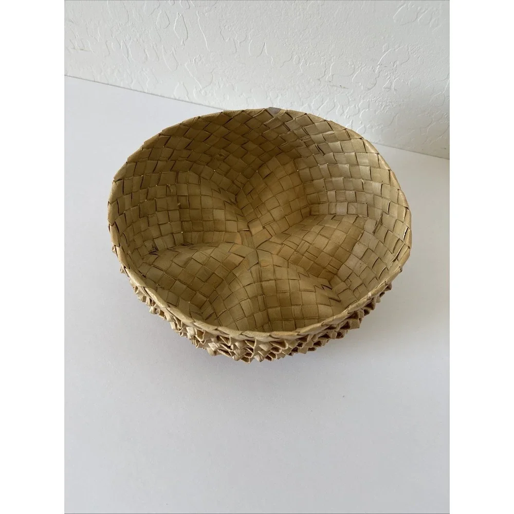 Vintage Handmade Lauhala 6 Point Basket Hawaiian